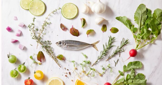 健康的な髪を育てる！髪の毛に良い食べ物特集